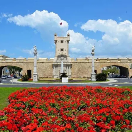 Moderno En 9 Min Andando De La Playa Victoria Con Garaje شقة