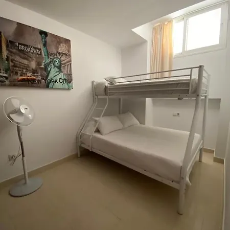 Moderno Apartamento En 9 Min Andando De La Playa Victoria Con Garaje Cádiz