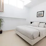 Apartment Moderno En 9 Min Andando De La Playa Victoria Con Garaje